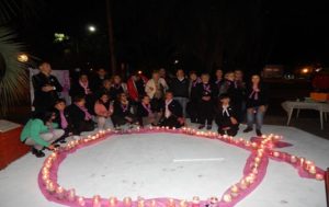 El Grupo Oncologico Mirta Fernandez  invita a iluminar el Lazo Rosa