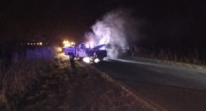 Laguna Paiva: una camioneta se prendió fuego y debieron interrumpir el transito