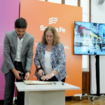 Apertura de sobres de la licitación para la compra de 88 ambulancias 0 kilómetro para Santa Fe