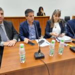 En los tribunales de San Cristóbal formularon cargos al adolescente por el crimen en la escuela 