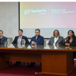 Llambi Campbell apuesta a la capacitación para fortalecer la seguridad ciudadana
