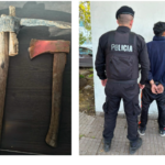 La Policía usó la pistola Taser para evitar que un joven agrediera a su madre con un hacha y un pico en Rosario