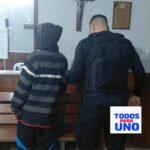 Un hombre de Laguna Paiva que caminaba por los techos de una casa intento agredir a la policía y termino aprehendido