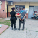 Lo atraparon dentro de una vivienda en Recreo y fue trasladado a la comisaria
