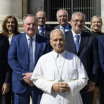 Un grupo de senadores santafesinos se reunió en el Vaticano con el Papa León XIV